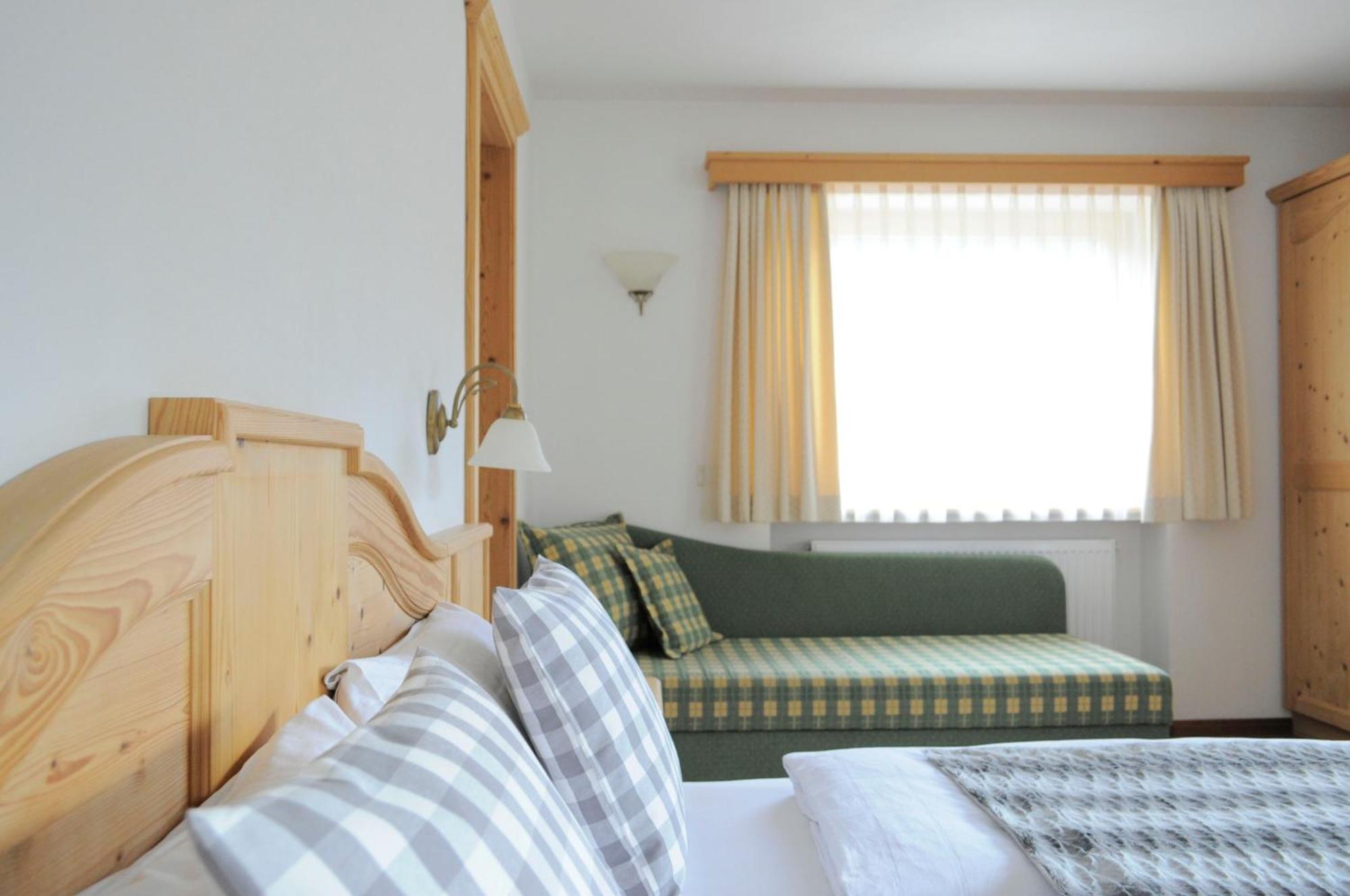 Apartments Etruska Santa Cristina Val Gardena ห้อง รูปภาพ
